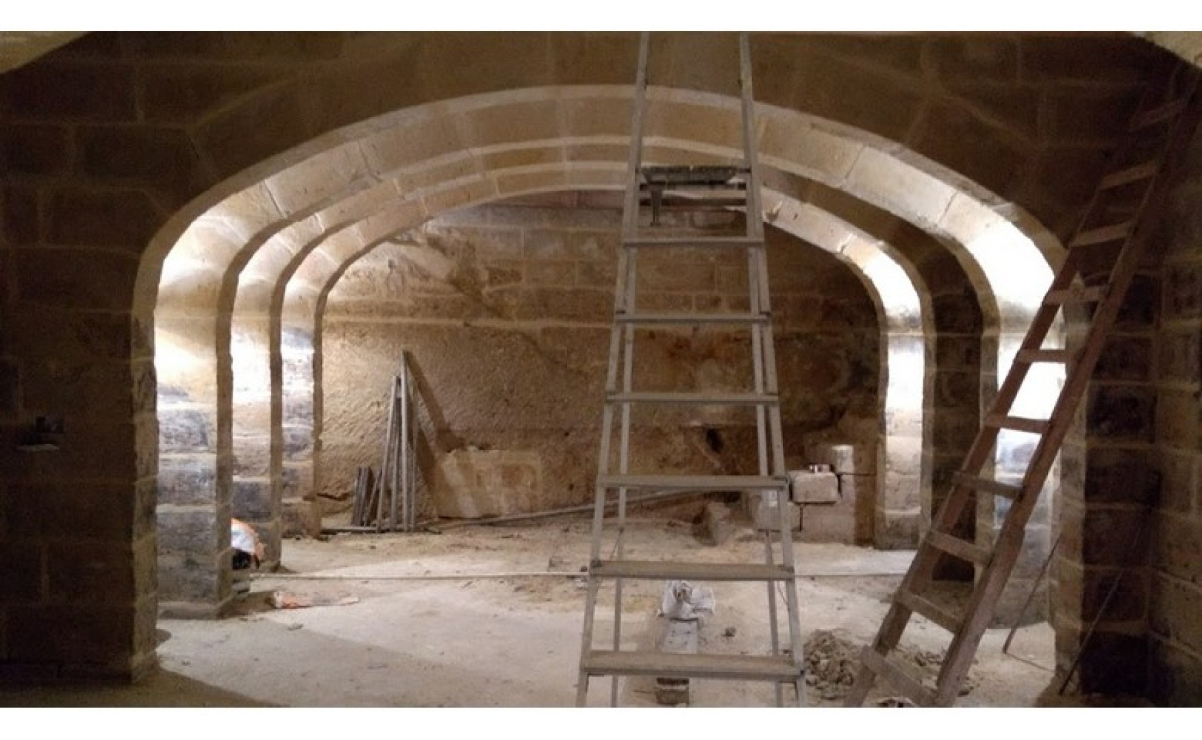 Offices and Shops for rent in Malta: Commercial block to let in Msida