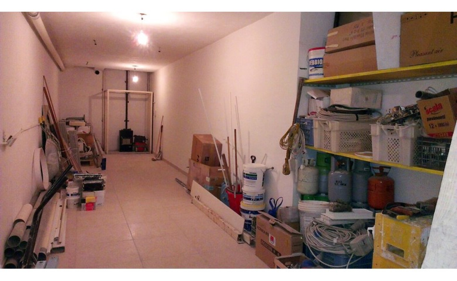 Shops for rent in Malta: 115 sqm Class 4B Shop in St Venera