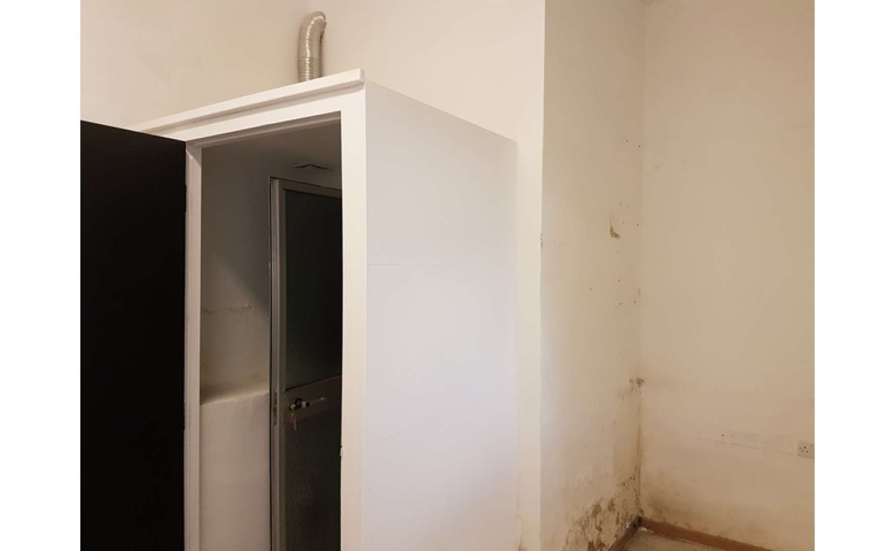Office to let in Malta: 29sqm premises for rent in Paola
