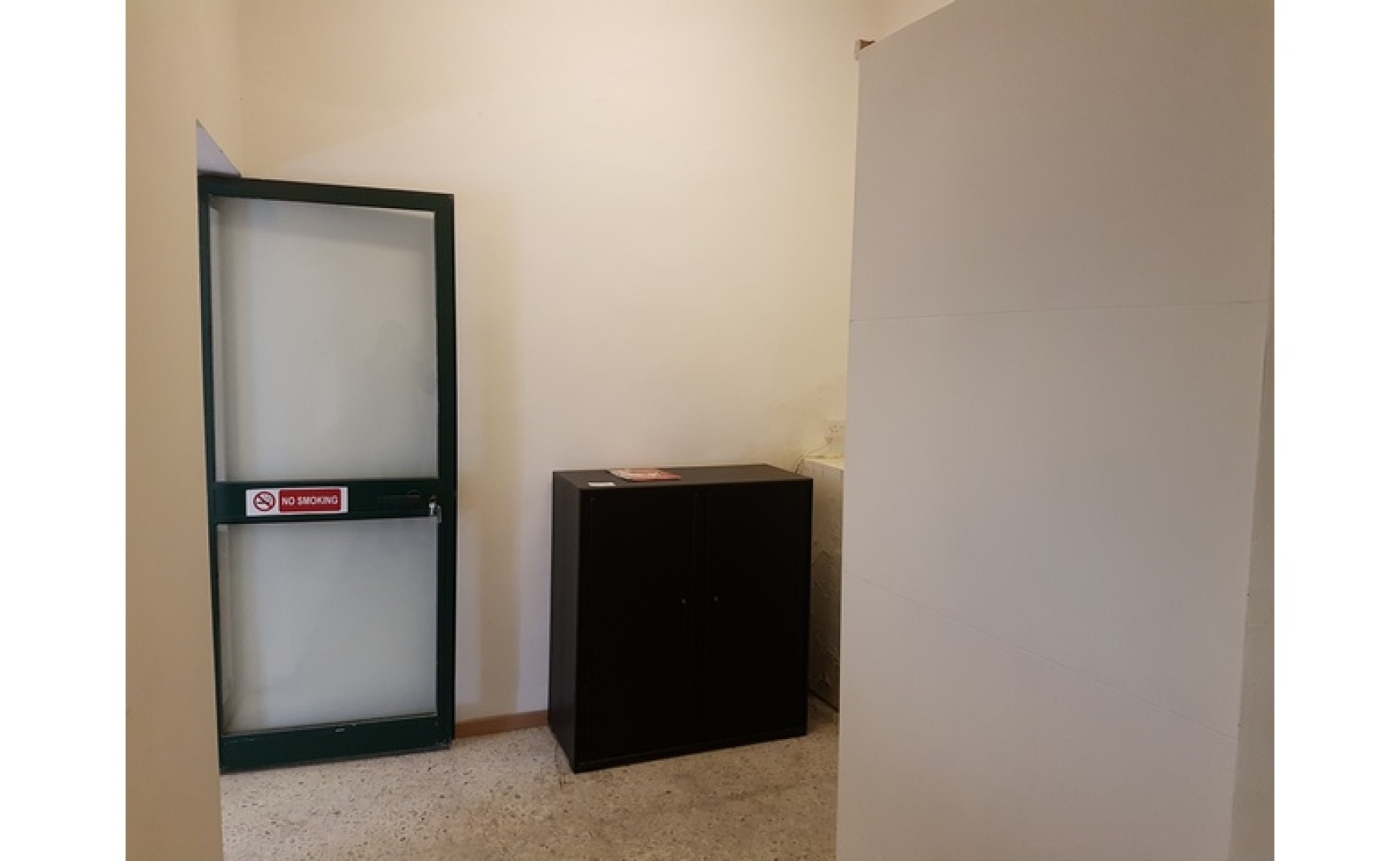 Office to let in Malta: 29sqm premises for rent in Paola