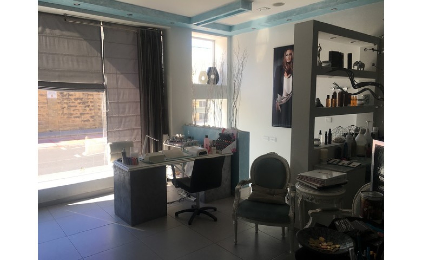 Shops for rent in Malta: Zebbug salon 37sqm
