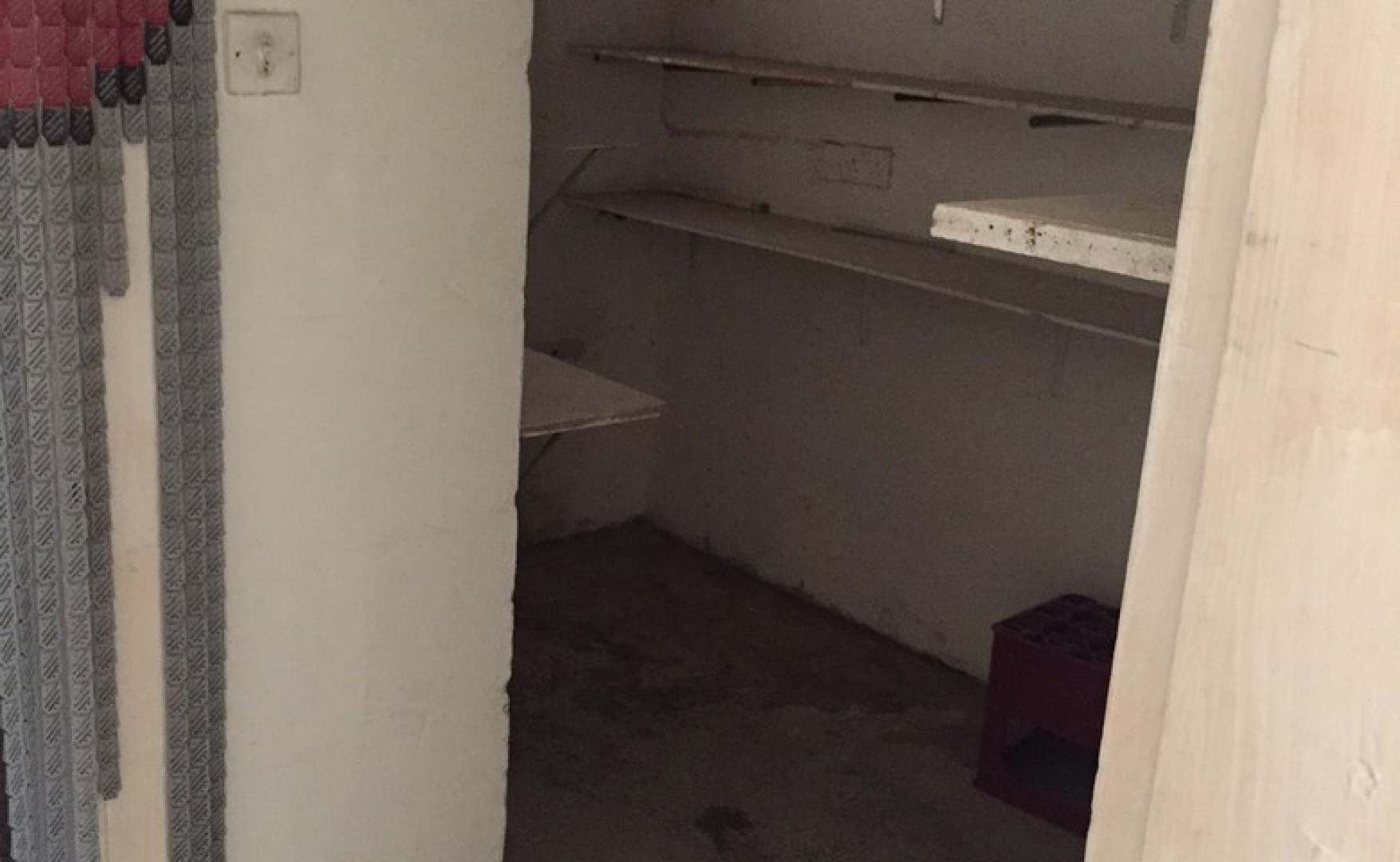 Property agents in Malta: Shop for rent or rent in Tarxien