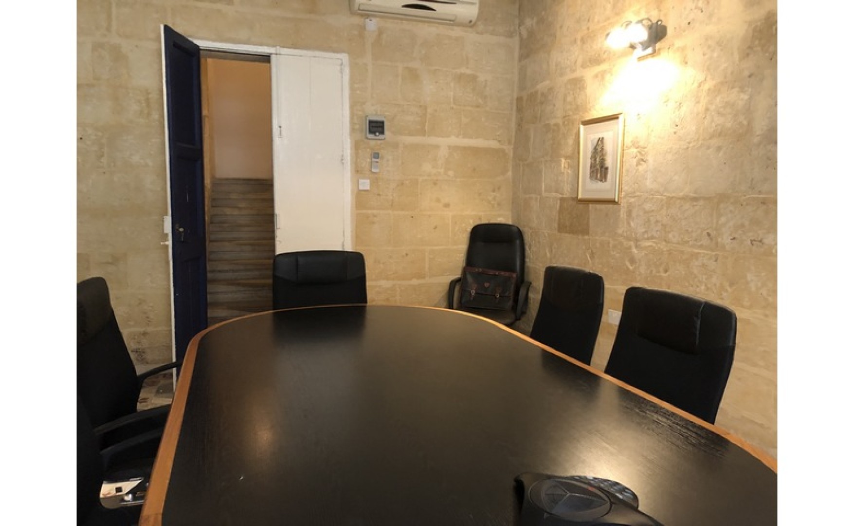 Offices for Rent in Valletta Covering an Area of 300sqm