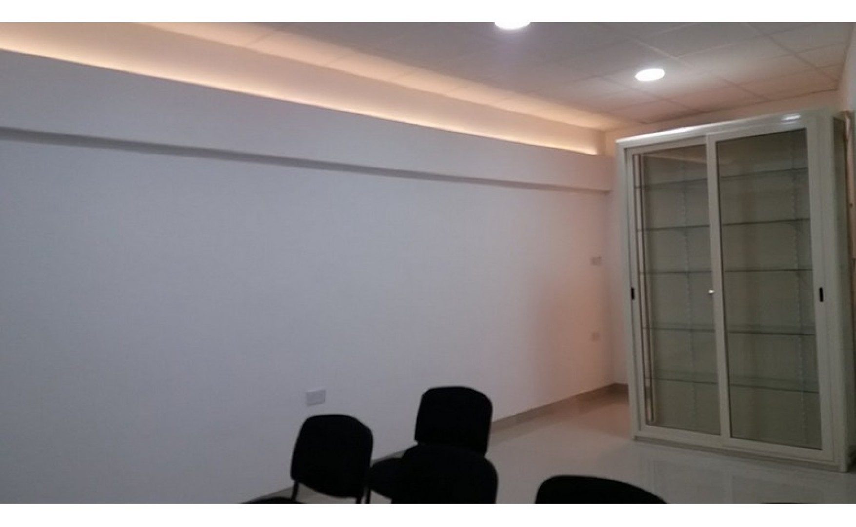Offices for rent Malta: 70sqm premises for rent in St Venera
