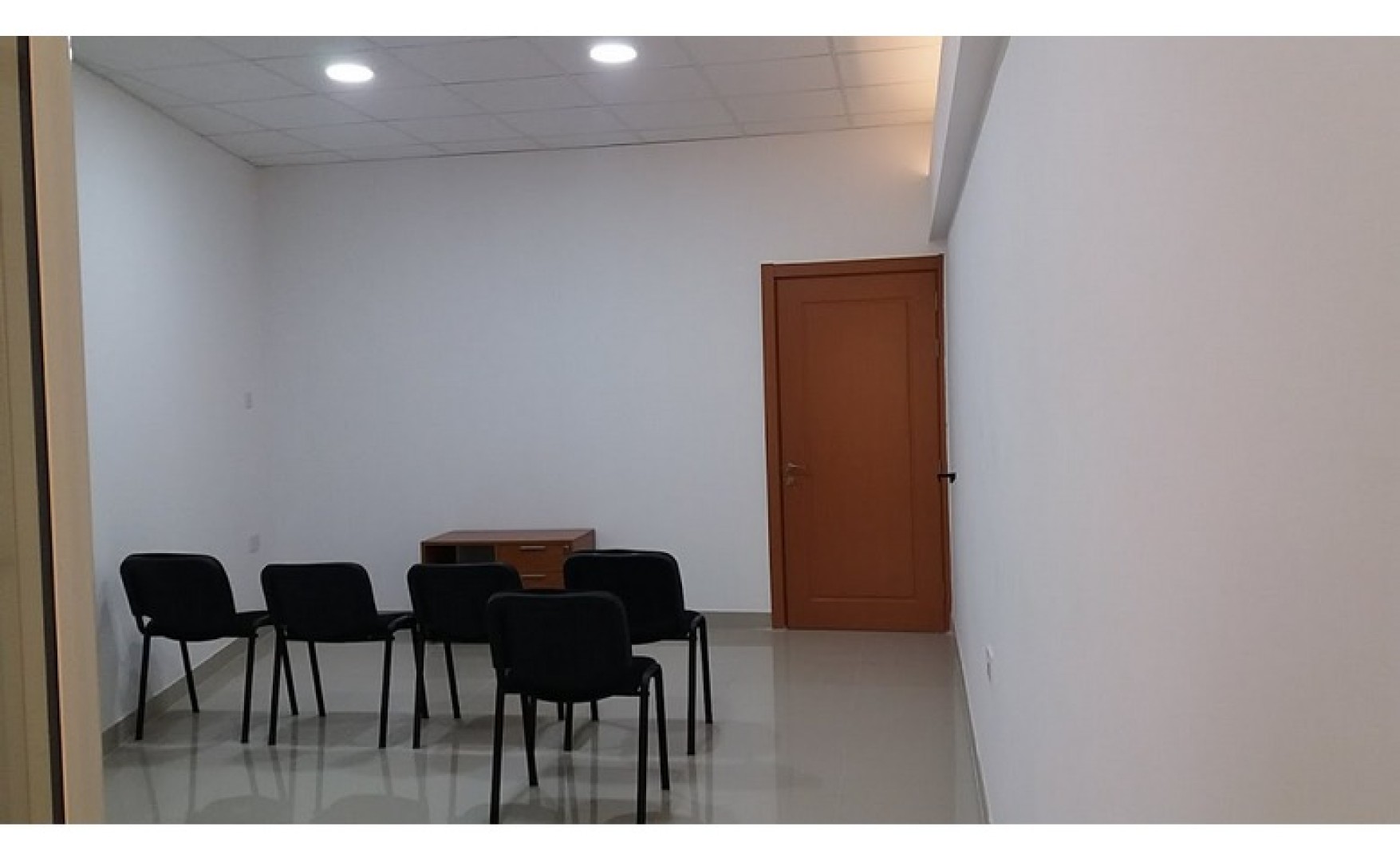 Offices for rent Malta: 70sqm premises for rent in St Venera