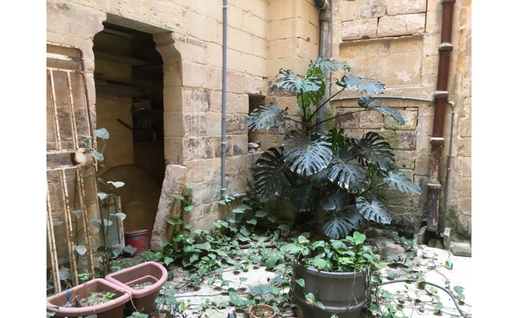 3 Apartments for sale in Valletta with potential to Build a Penthouse