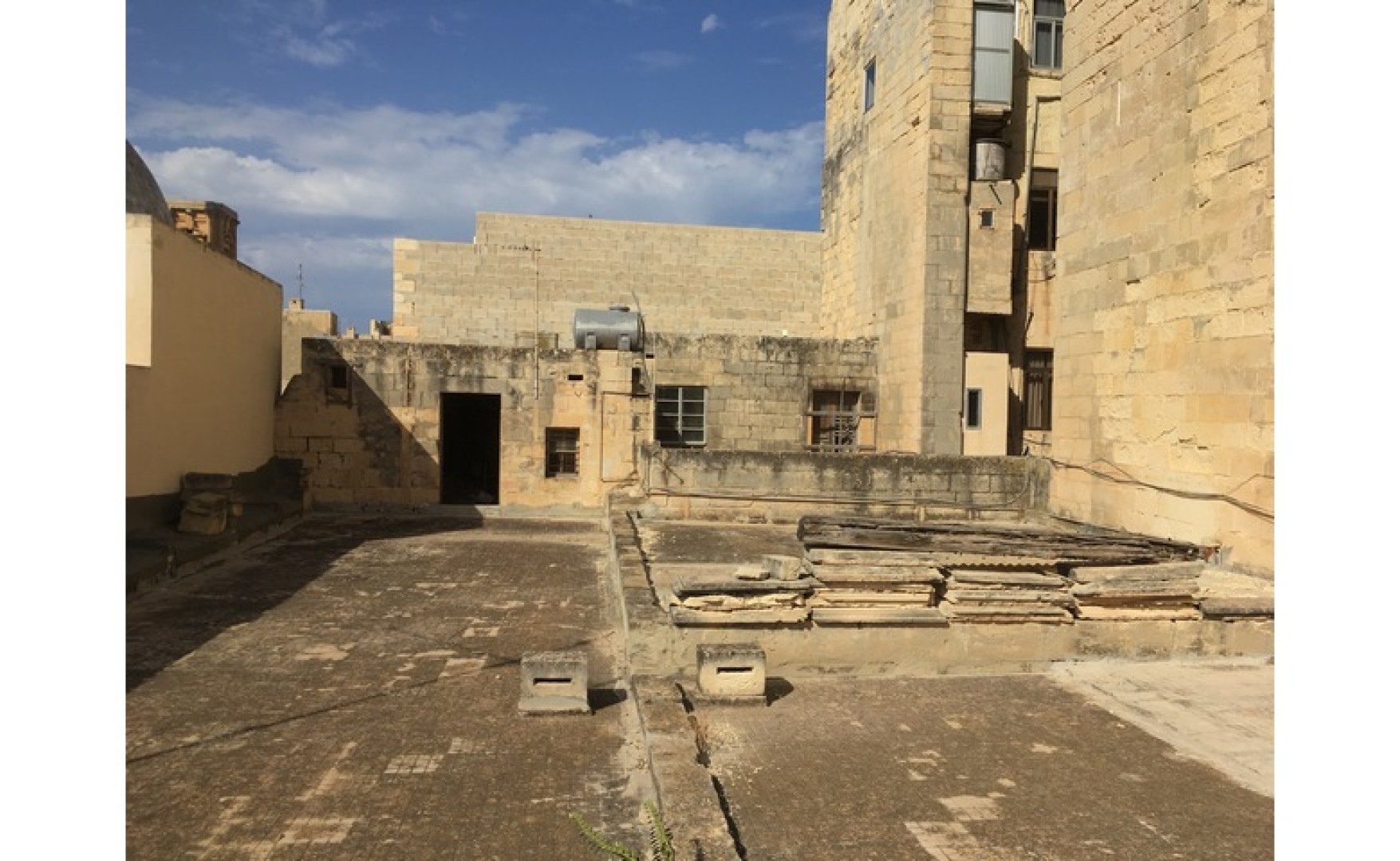 3 Apartments for sale in Valletta with potential to Build a Penthouse