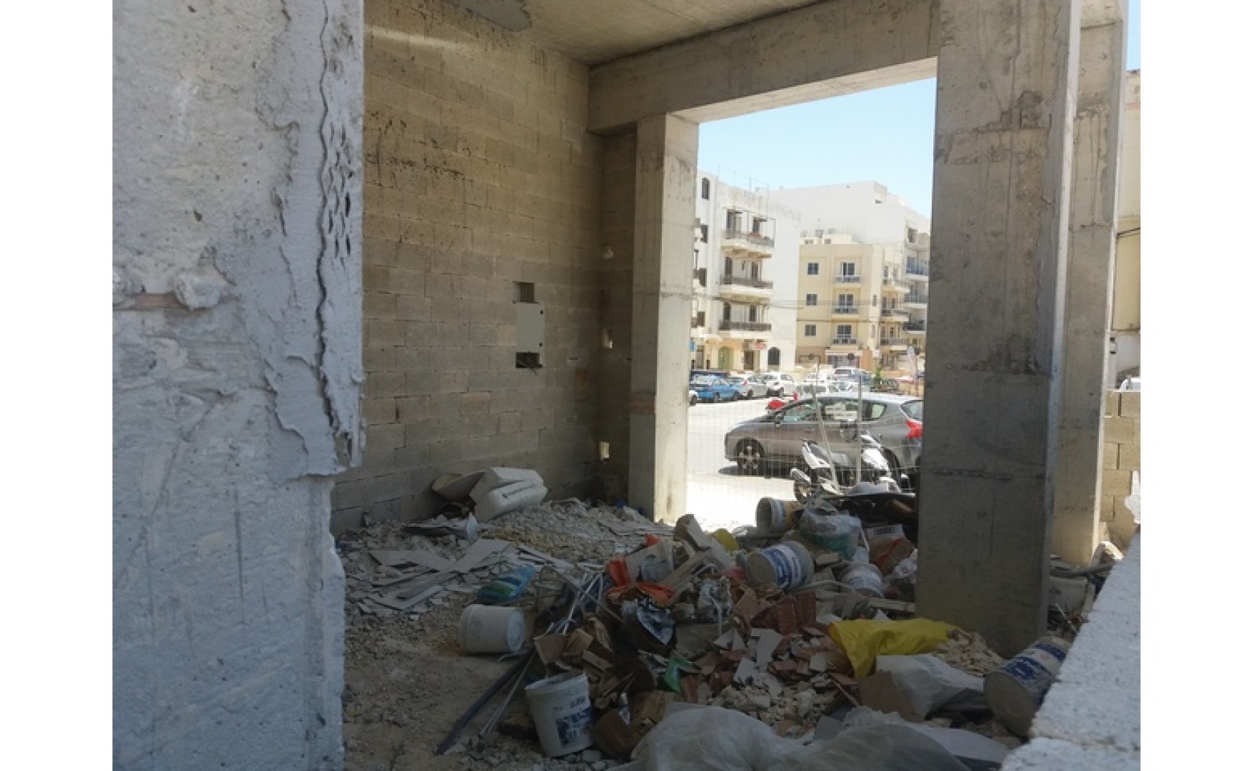 Shops / offices for rent in Malta: Gzira 200sqm premises to let