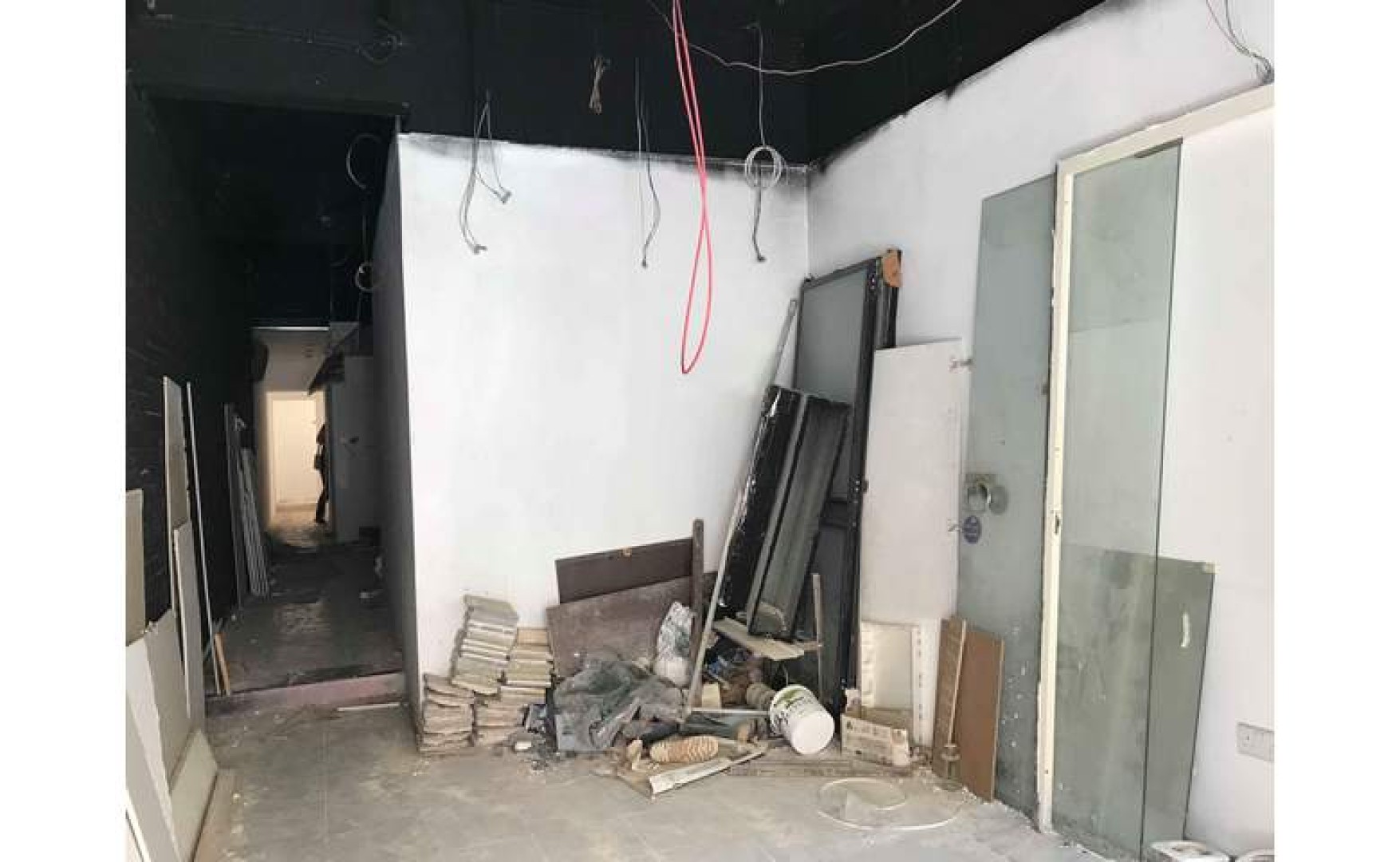 Shop to let in Malta: 100sqm premises in Gzira