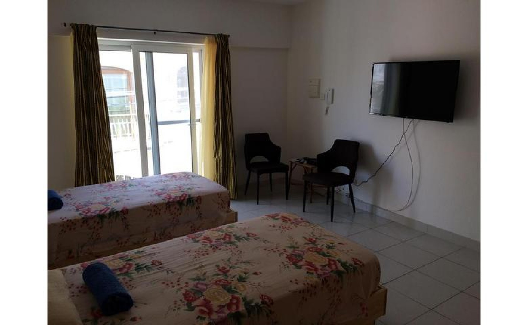Modern 3-Bedroom Maisonette in Ghajnsielem with Scenic Views