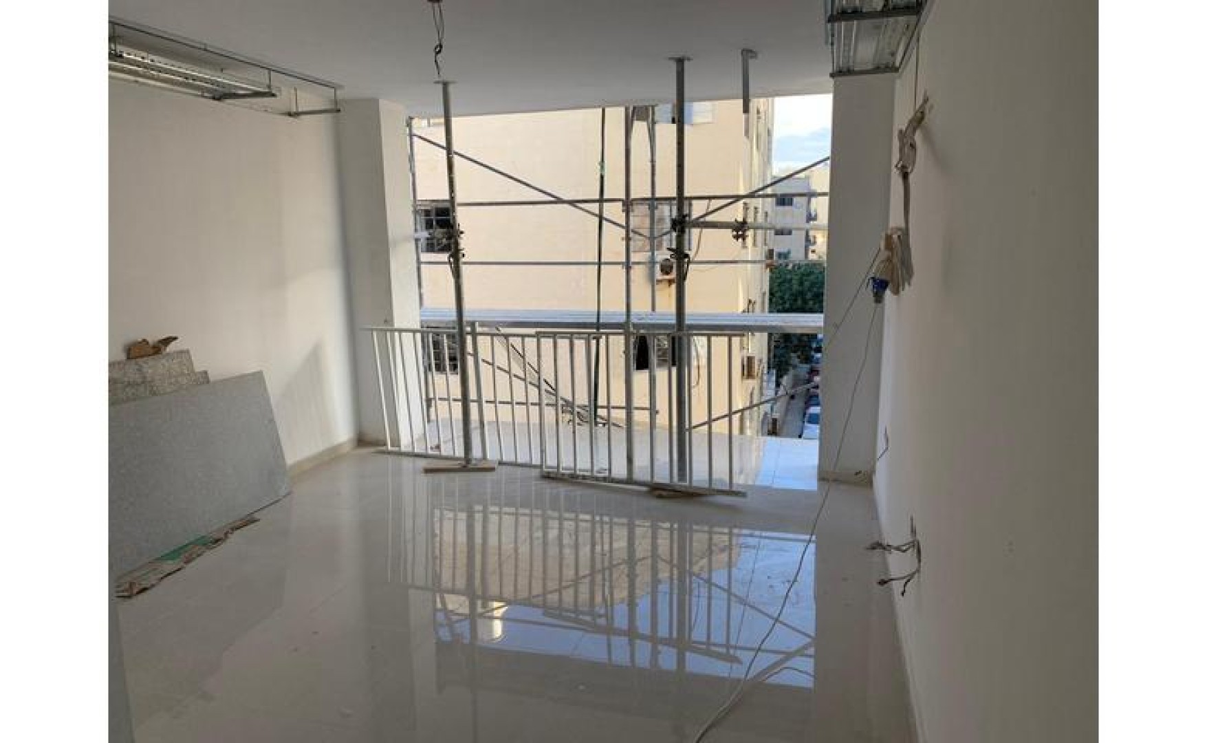 Offices for rent Malta: 40sqm penthouse office to let