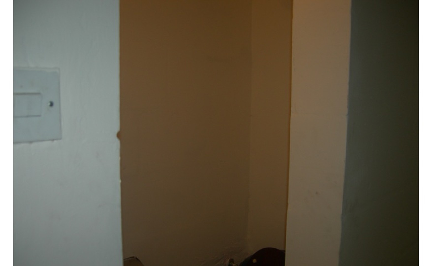 Real estate Malta: Marsascala 5/6 car garage for rent approx 105 square metres