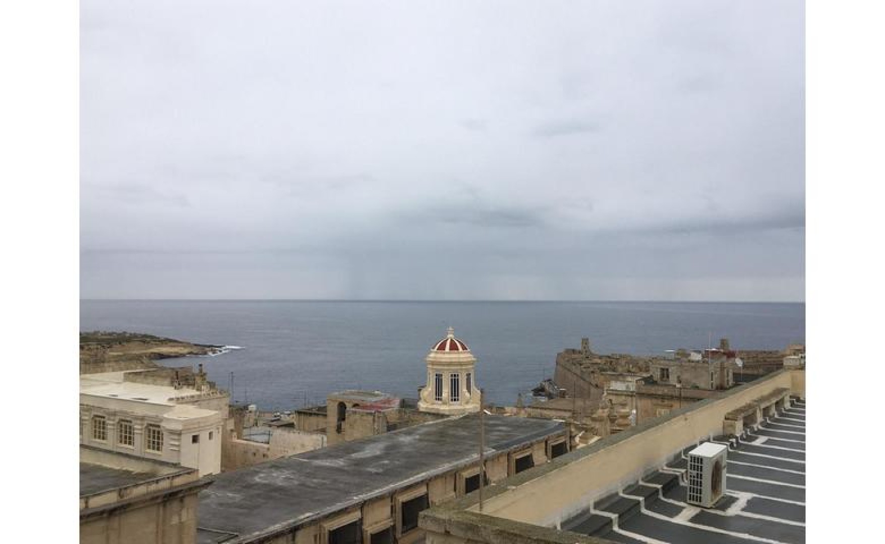 Office in Malta: 185sqm Premises for Rent In The Centre Of Valletta