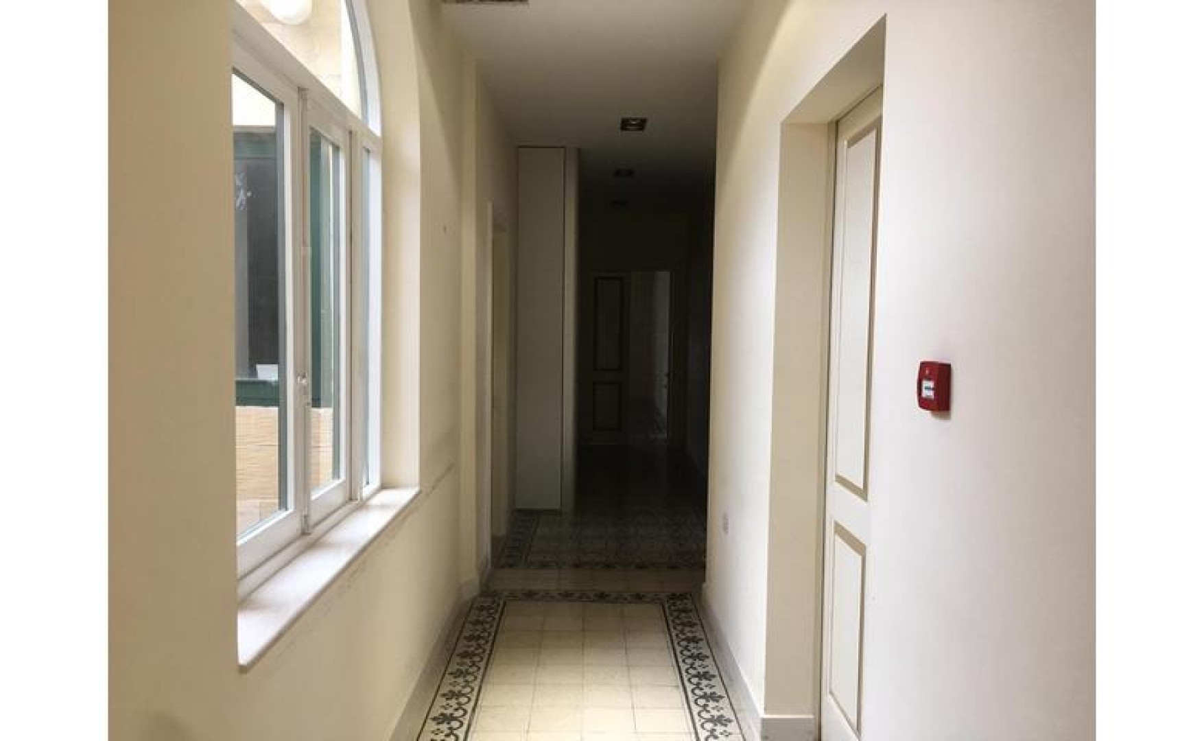 Office in Malta: 185sqm Premises for Rent In The Centre Of Valletta