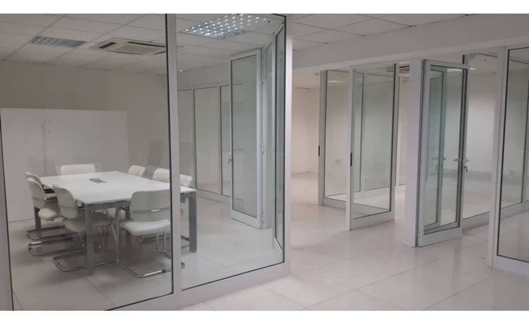 St Julians 228 SQM office for rent overlooking Balluta bay