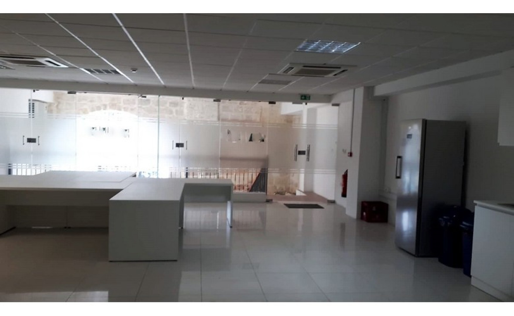St Julians 228 SQM office for rent overlooking Balluta bay