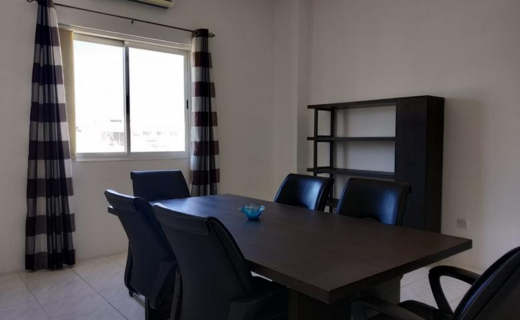 Sliema office with seaviews for rent