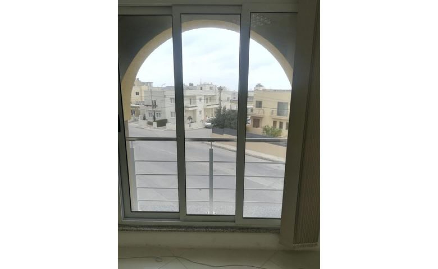 Office to let Malta: Naxxar 132sqm 2nd floor premises for rent with office permits