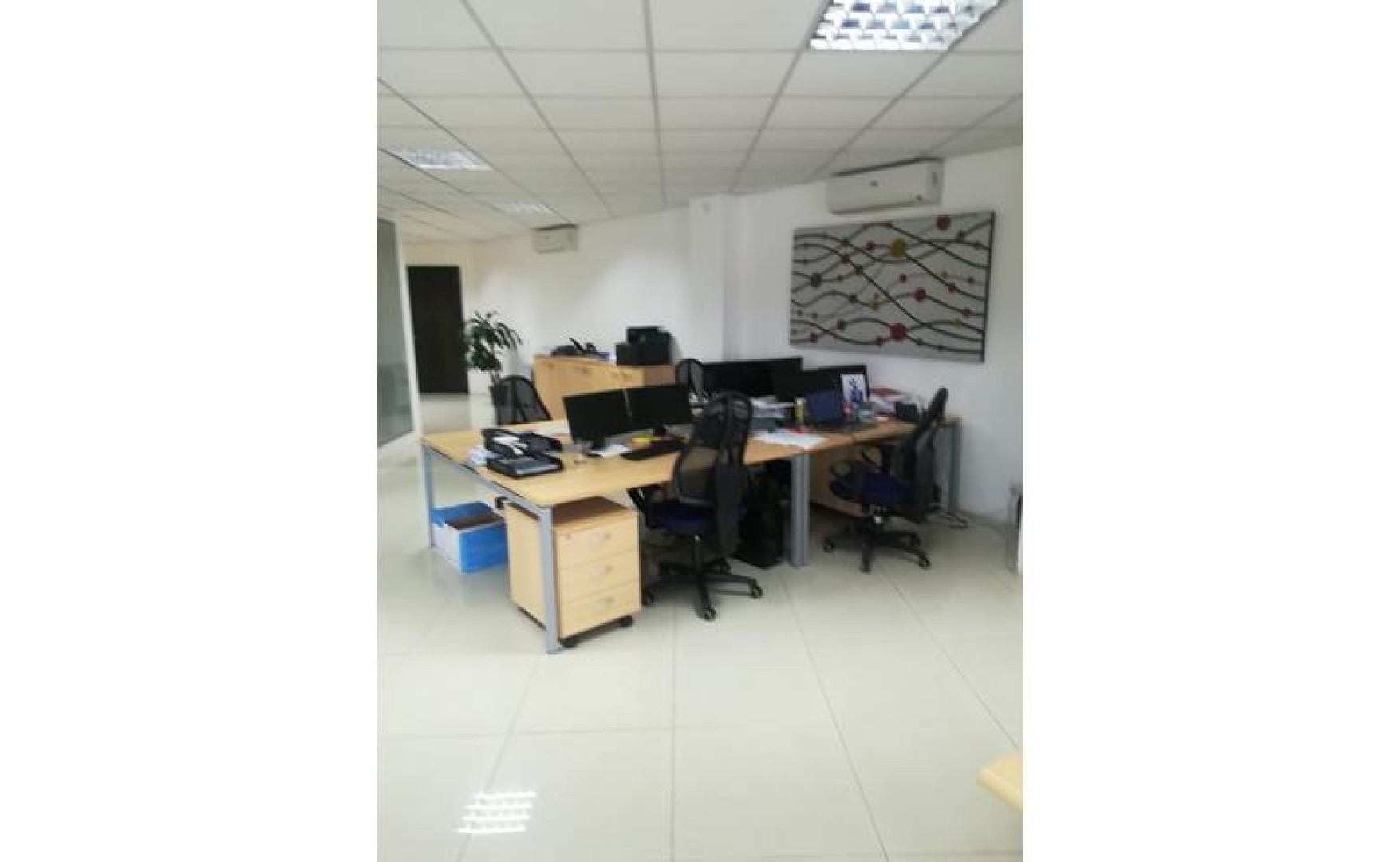 Office to let Malta: Naxxar 132sqm 2nd floor premises for rent with office permits