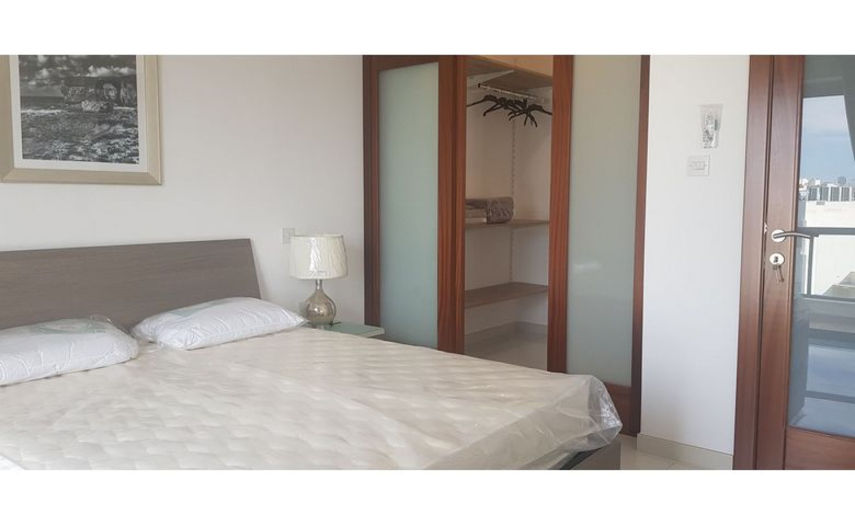 Swieqi modern apartment for rent with 3 bedrooms