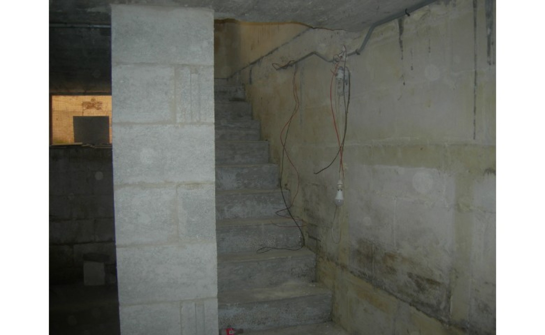 Real estate Malta: Marsascala 120sqm large warehouse for rent