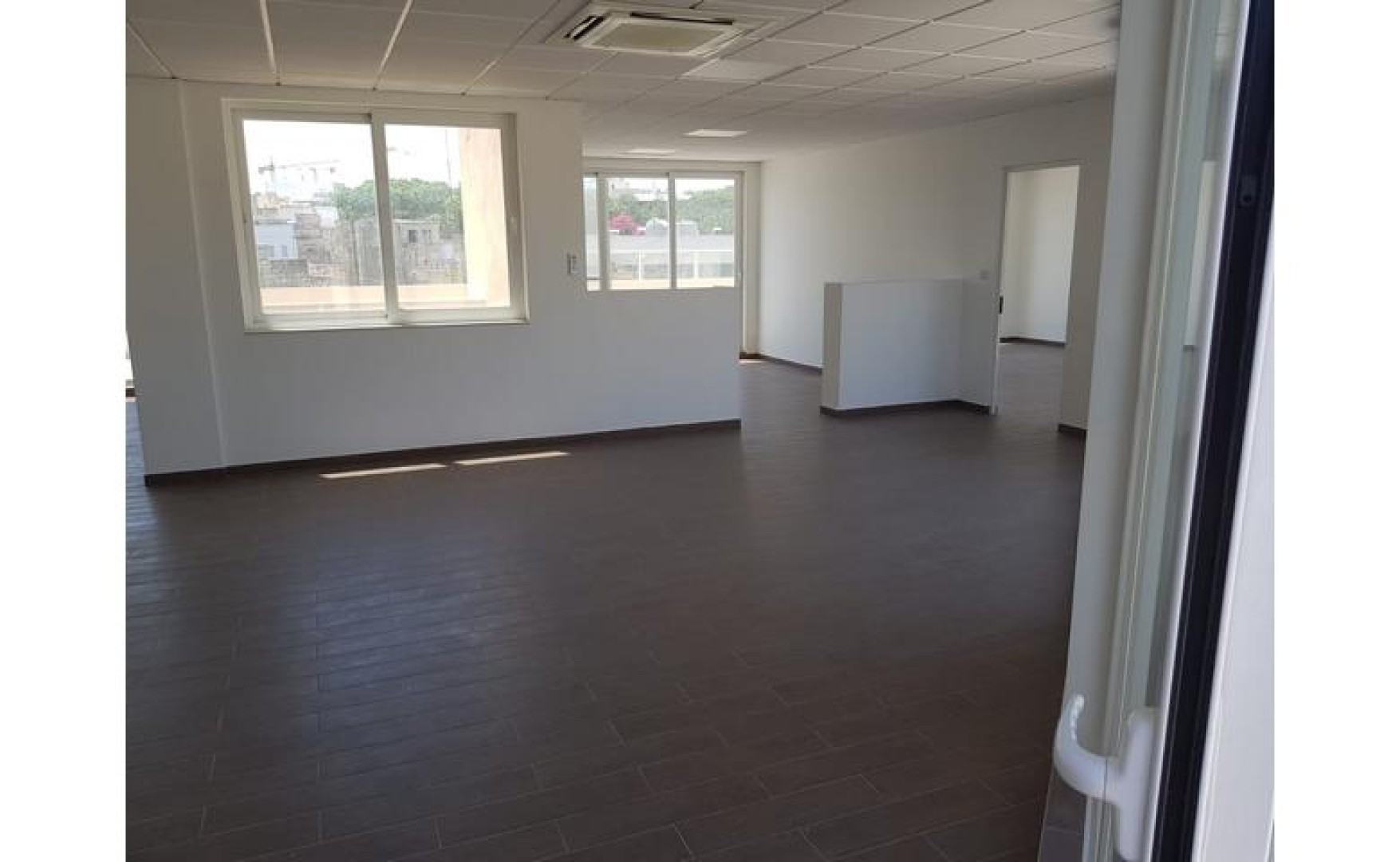 penthouse office for rent in Bkara