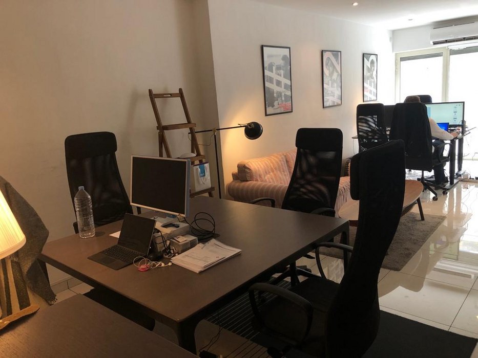 80sqm shop/office to let in St Julians