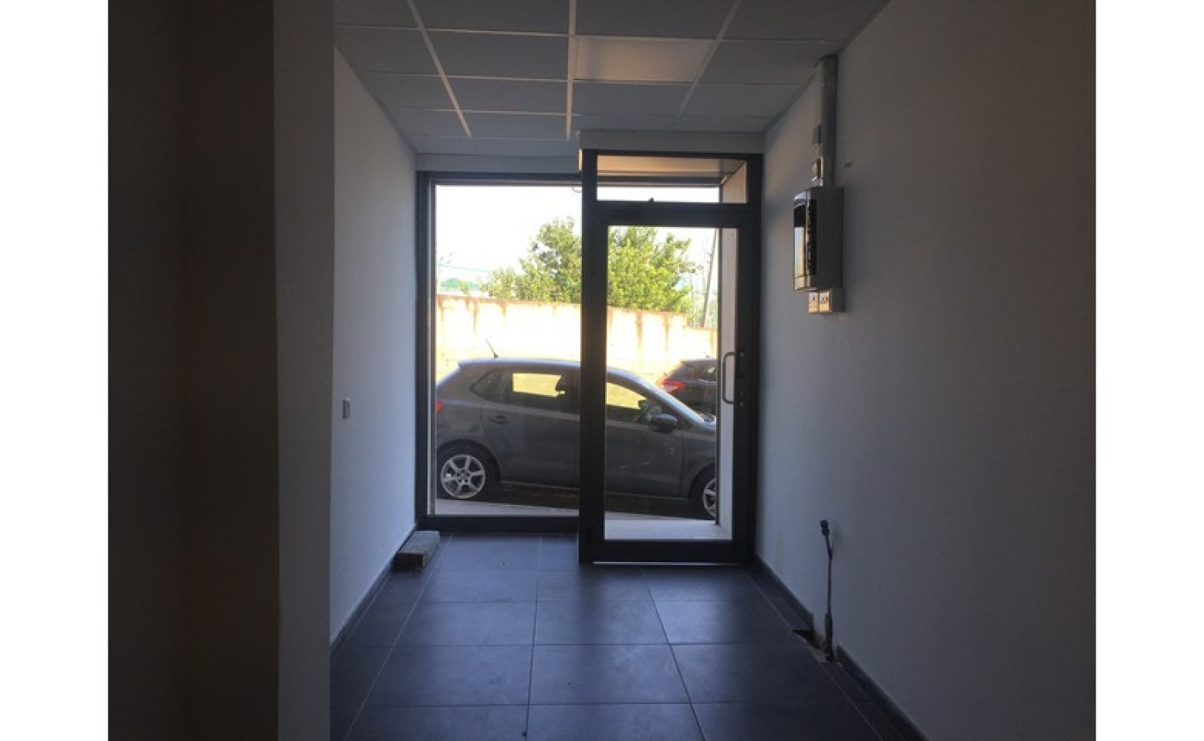Office to let Malta: Msida 100sqm commercial premises for rent
