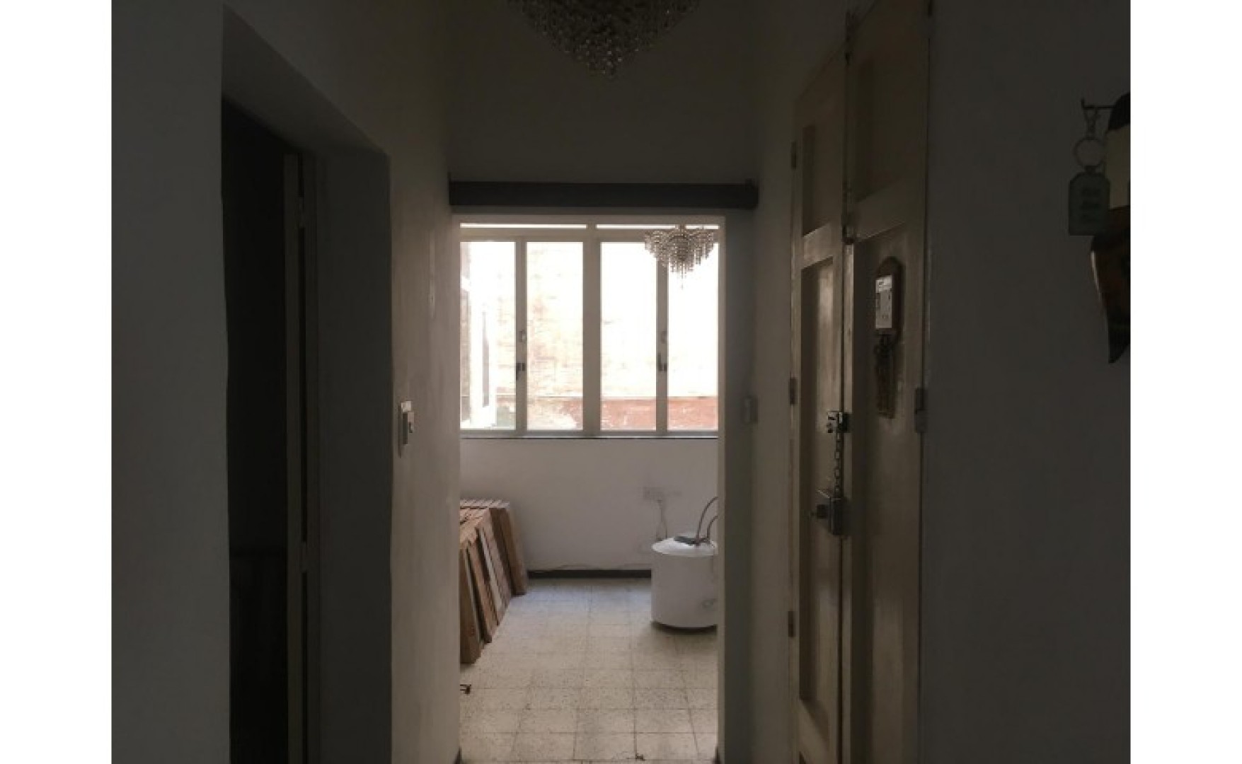 Offices / Apartments for rent in Malta: Spacious Office / Apartment with 3 bedrooms in Floriana