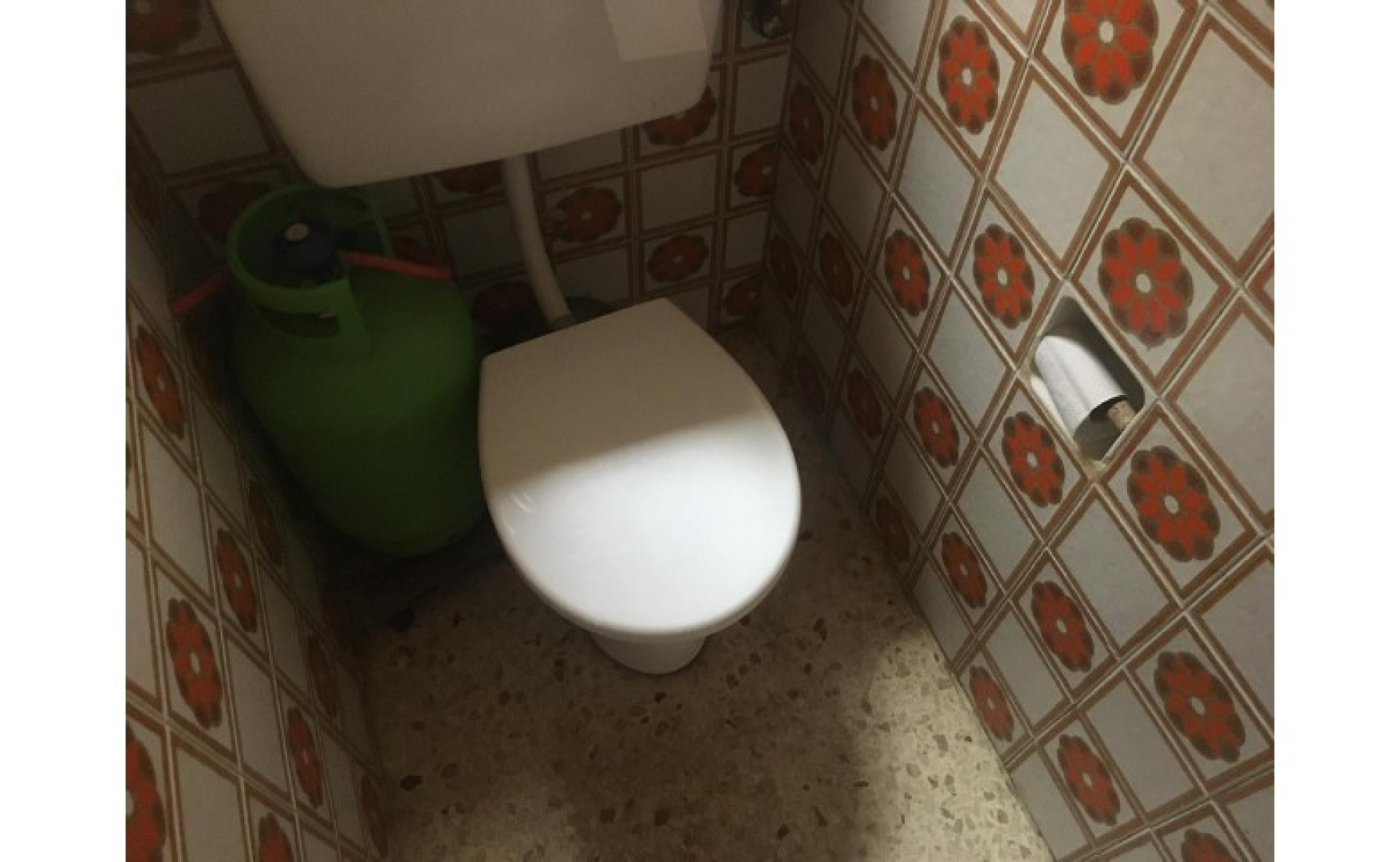 Offices / Apartments for rent in Malta: Spacious Office / Apartment with 3 bedrooms in Floriana