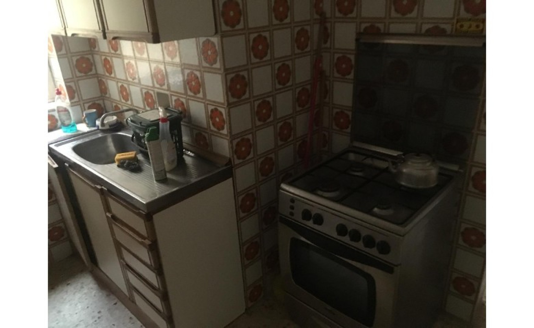 Offices / Apartments for rent in Malta: Spacious Office / Apartment with 3 bedrooms in Floriana