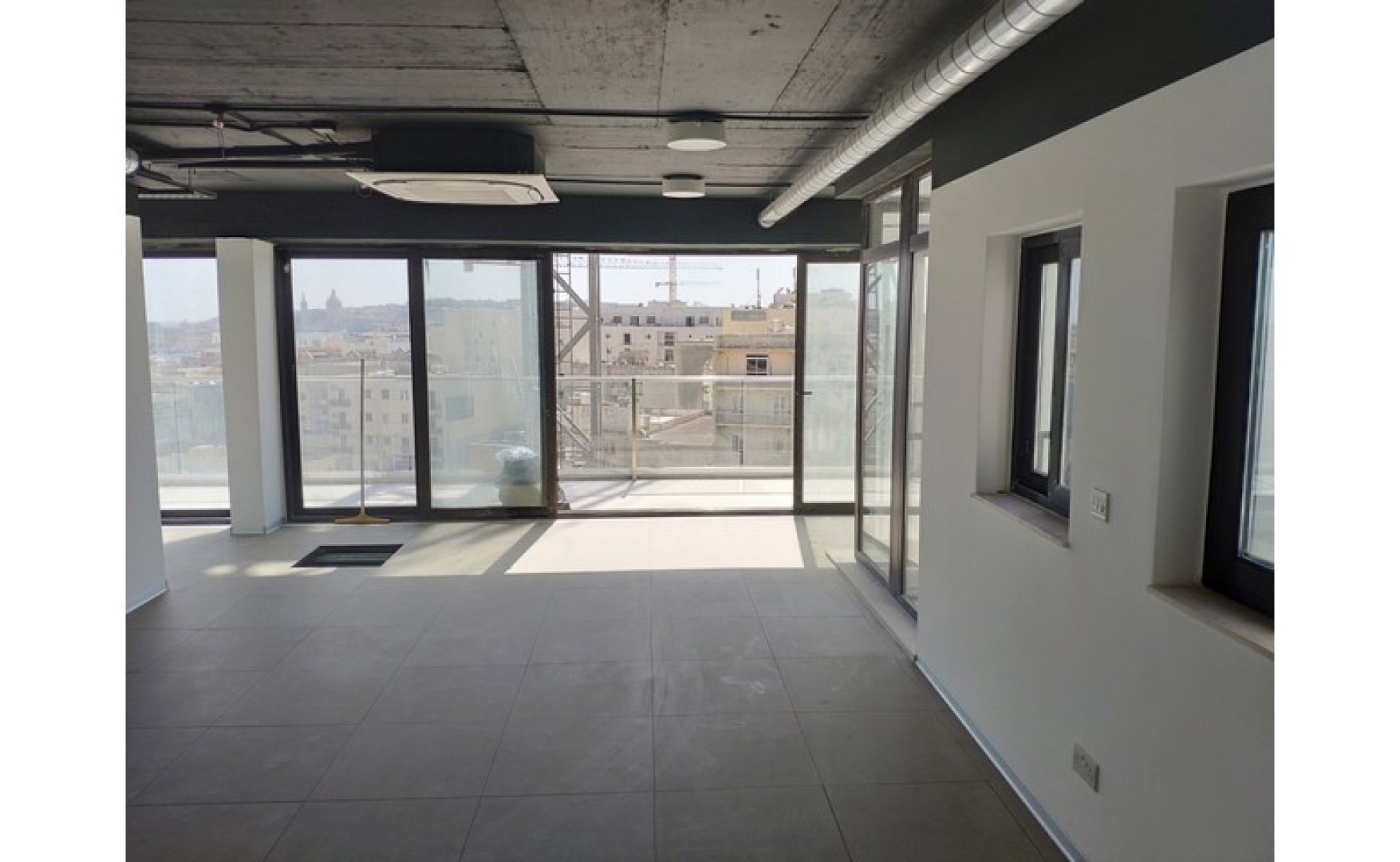 949 sqm modern office for rent in gzira