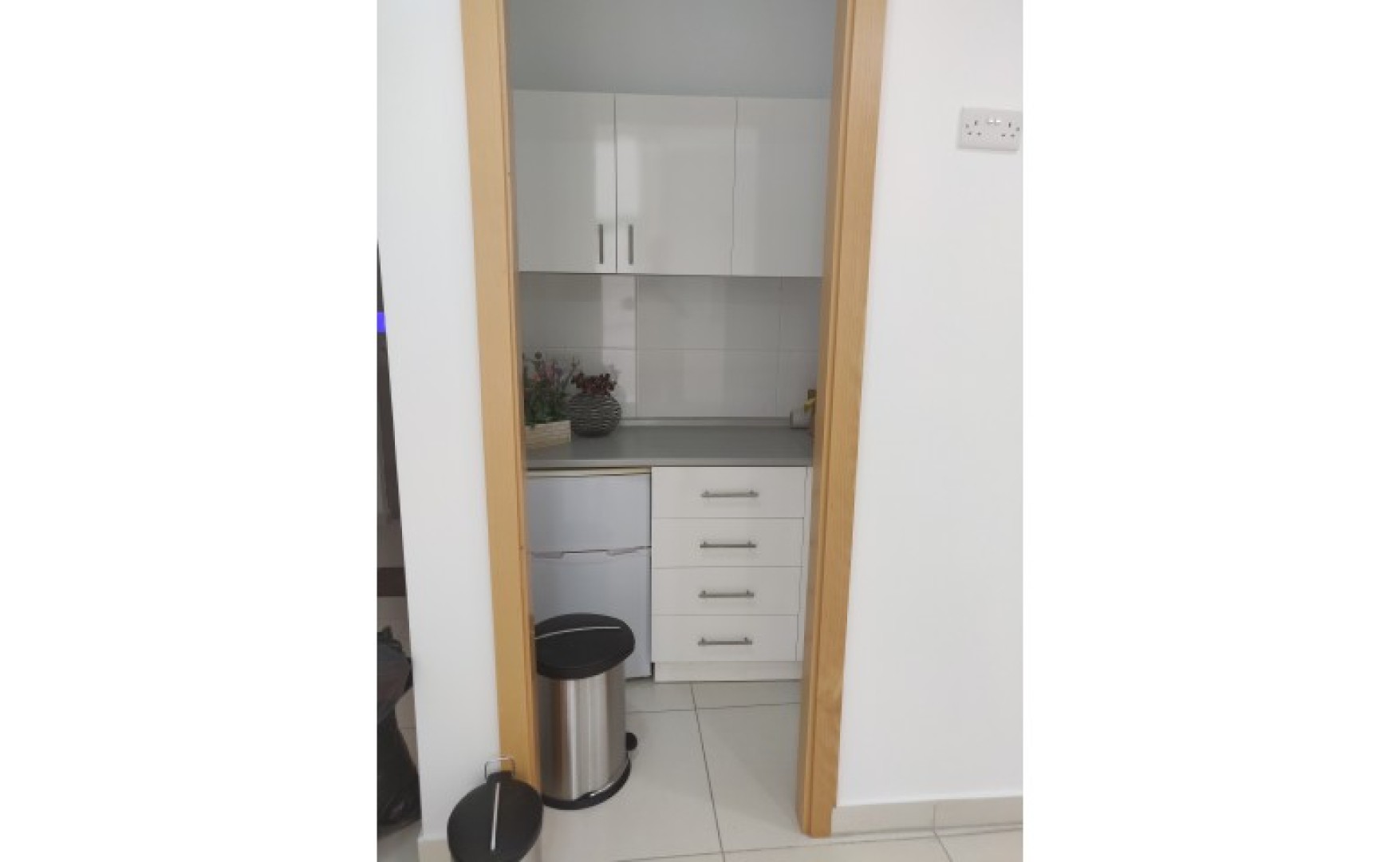 Office to let Malta: 30sqm premises to let in Sliema ideal as an office