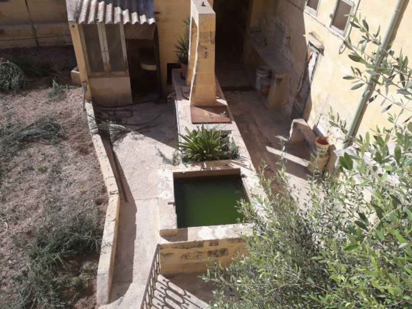 Malta real estate: Huge Unconverted Farmhouse - 820sqm with Large Garden in Mriehel