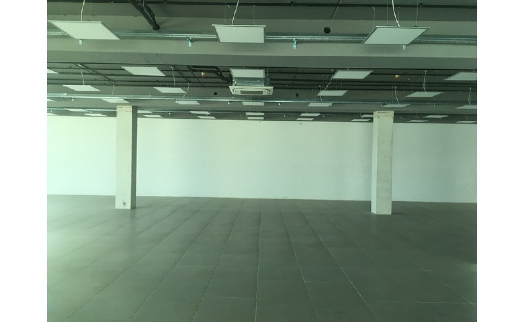 Modern Office space for rent in mriehel with views