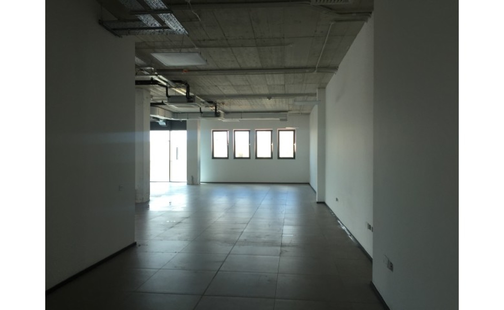 St Venera Modern Office that consists of 480sqm with parking for rent