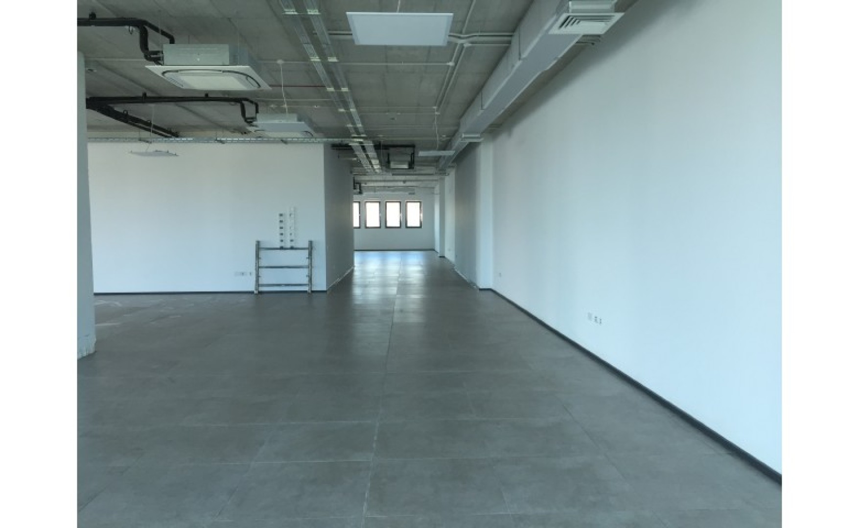 St Venera Modern Office that consists of 480sqm with parking for rent