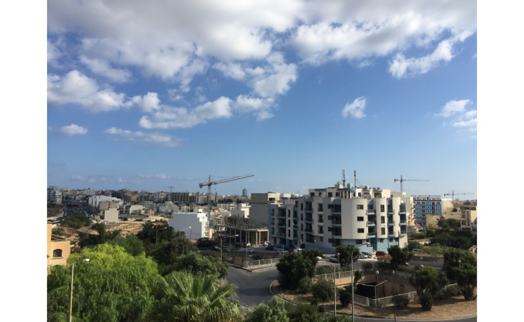 St Venera Modern Office that consists of 480sqm with parking for rent