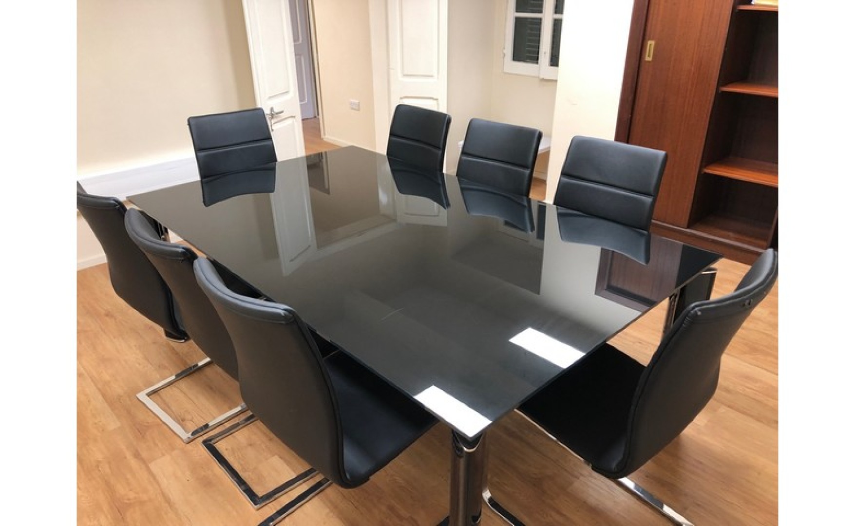 Office to let Malta: Valletta Office Consisting of 100sqm Premises for Rent in St Pauls Street
