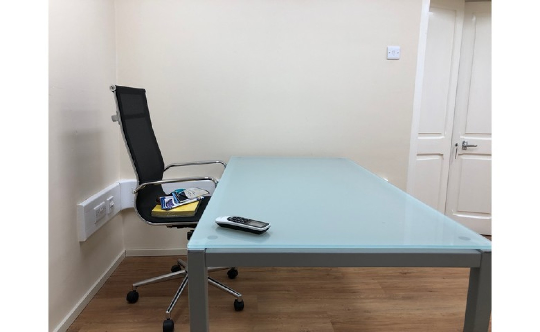 Office to let Malta: Valletta Office Consisting of 100sqm Premises for Rent in St Pauls Street