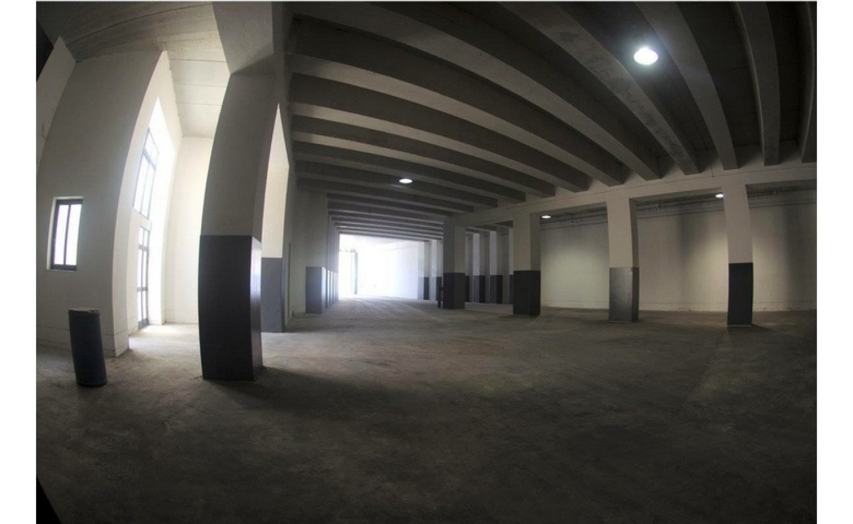 Warehouses for rent in Malta: 800 square metre Warehouse for Rent in Handaq Qormi