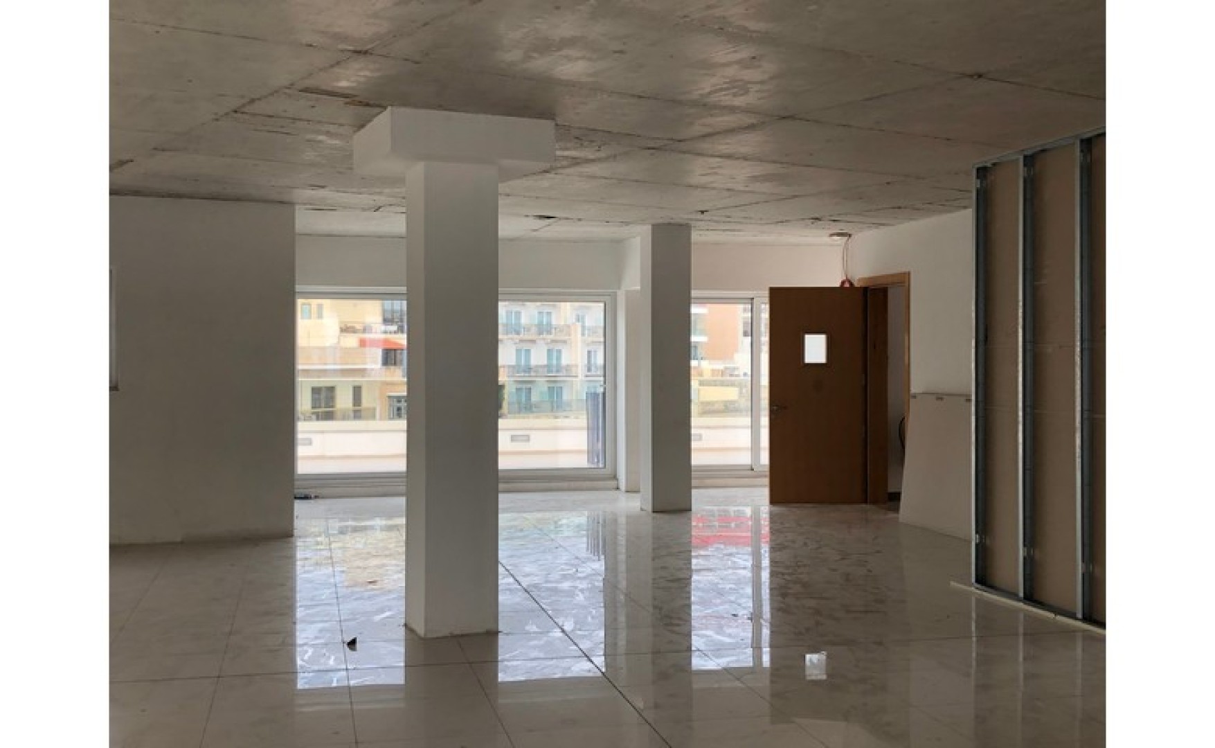 Penthouse Office with a terrace for rent in St Julians