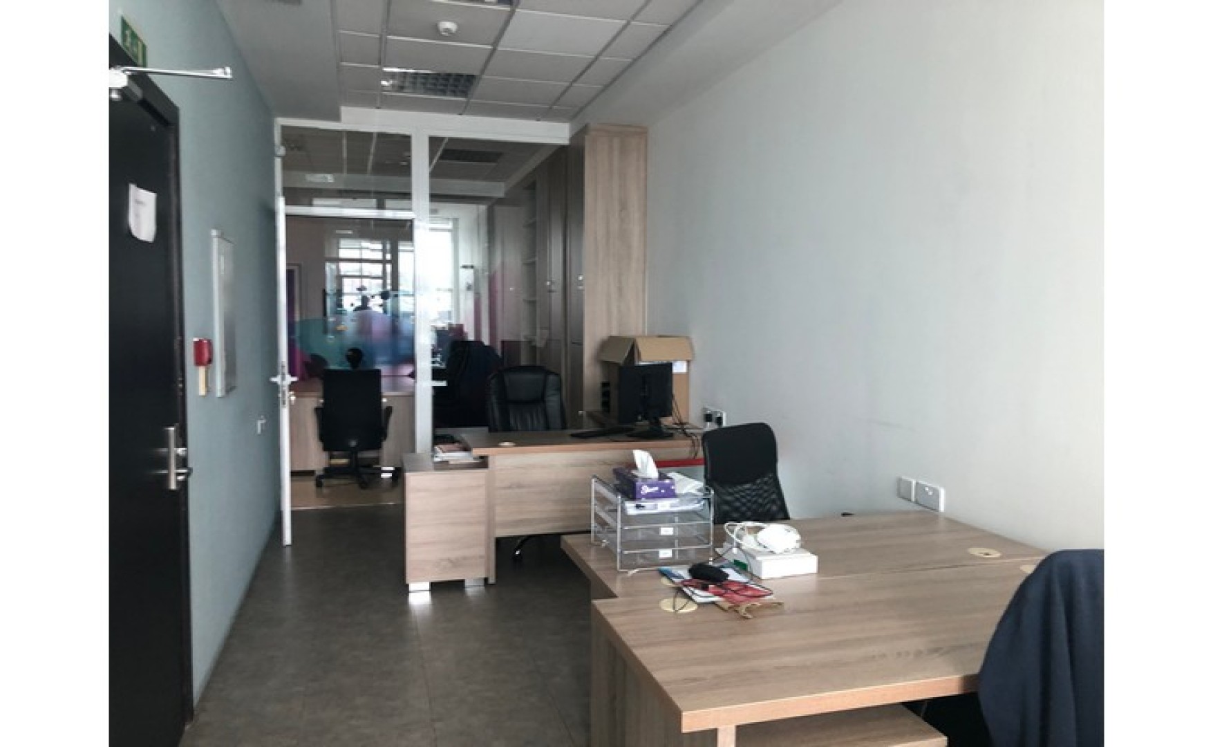Office to let in Malta: Seafront 200sqm Commercial premises for rent on on the Strand with Great Views