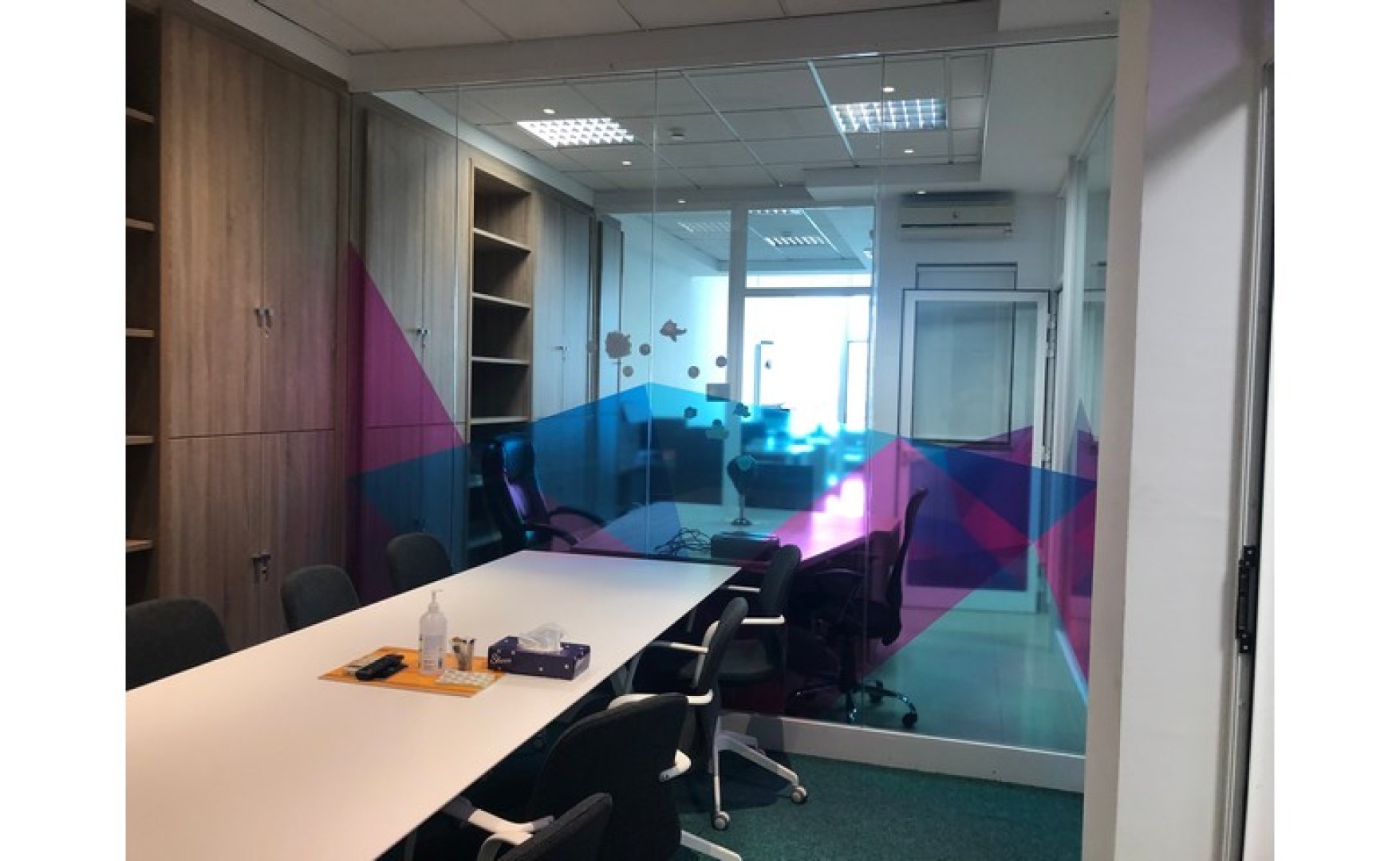 Office to let in Malta: Seafront 200sqm Commercial premises for rent on on the Strand with Great Views