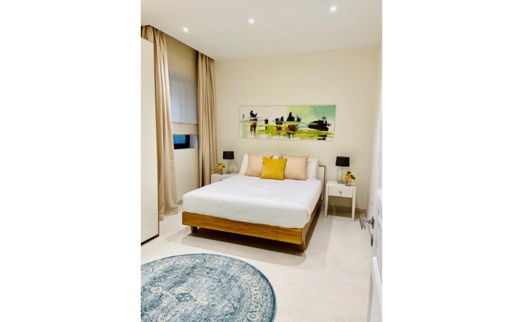 A Well finished Spacious Seafront 3 bedroom Apartment