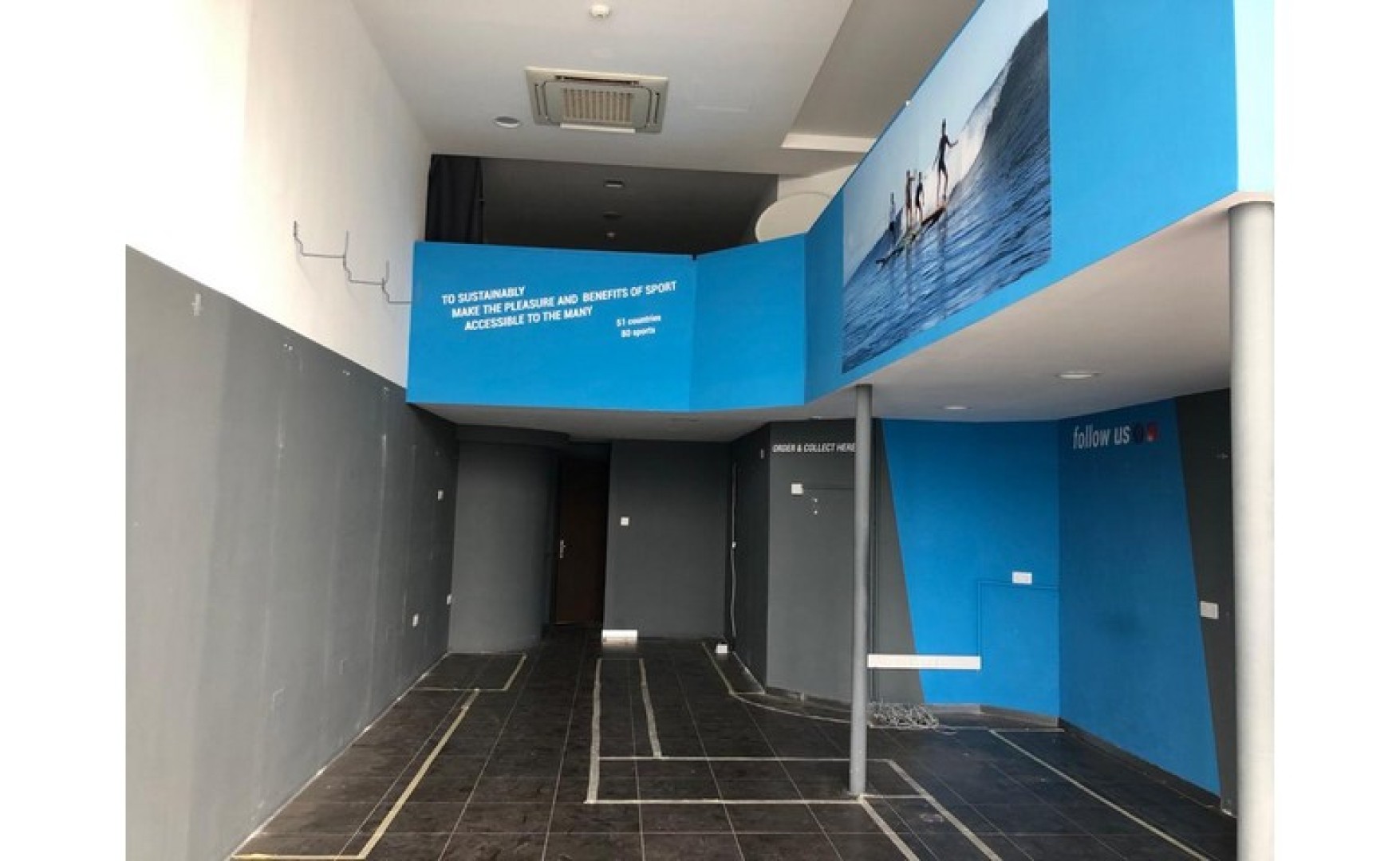 Shop to let on the Strand Seafront