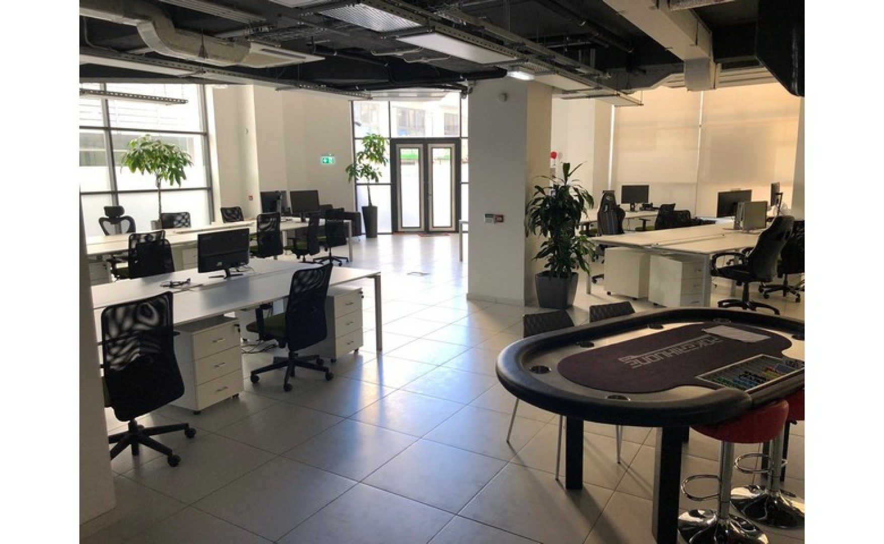 Office for Rent in Prime Location Julians with Area of 500 sqm in a Business Centre