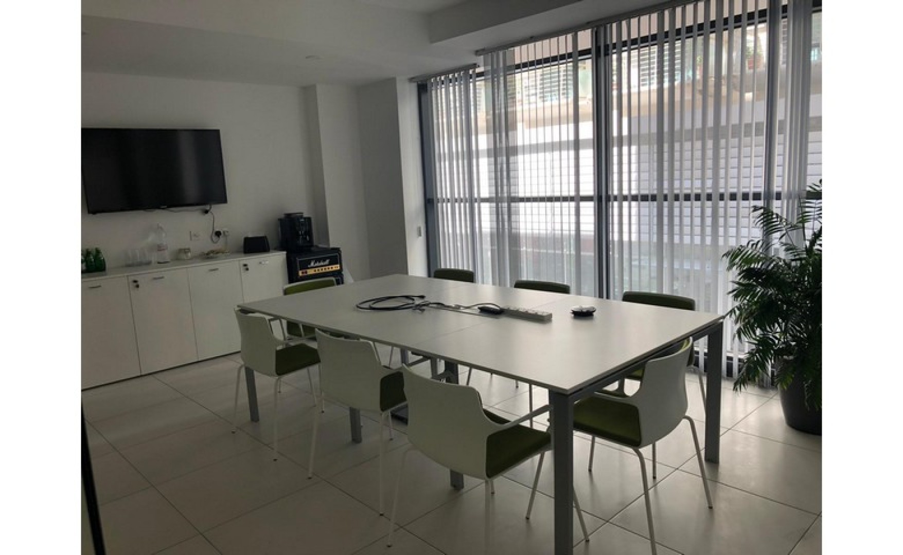 Office for Rent in Prime Location Julians with Area of 500 sqm in a Business Centre