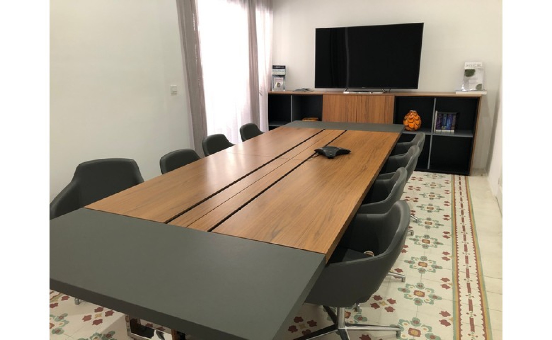 Office to let in Malta: Valletta 200sqm Brand New Corner Office For Rent In Valletta