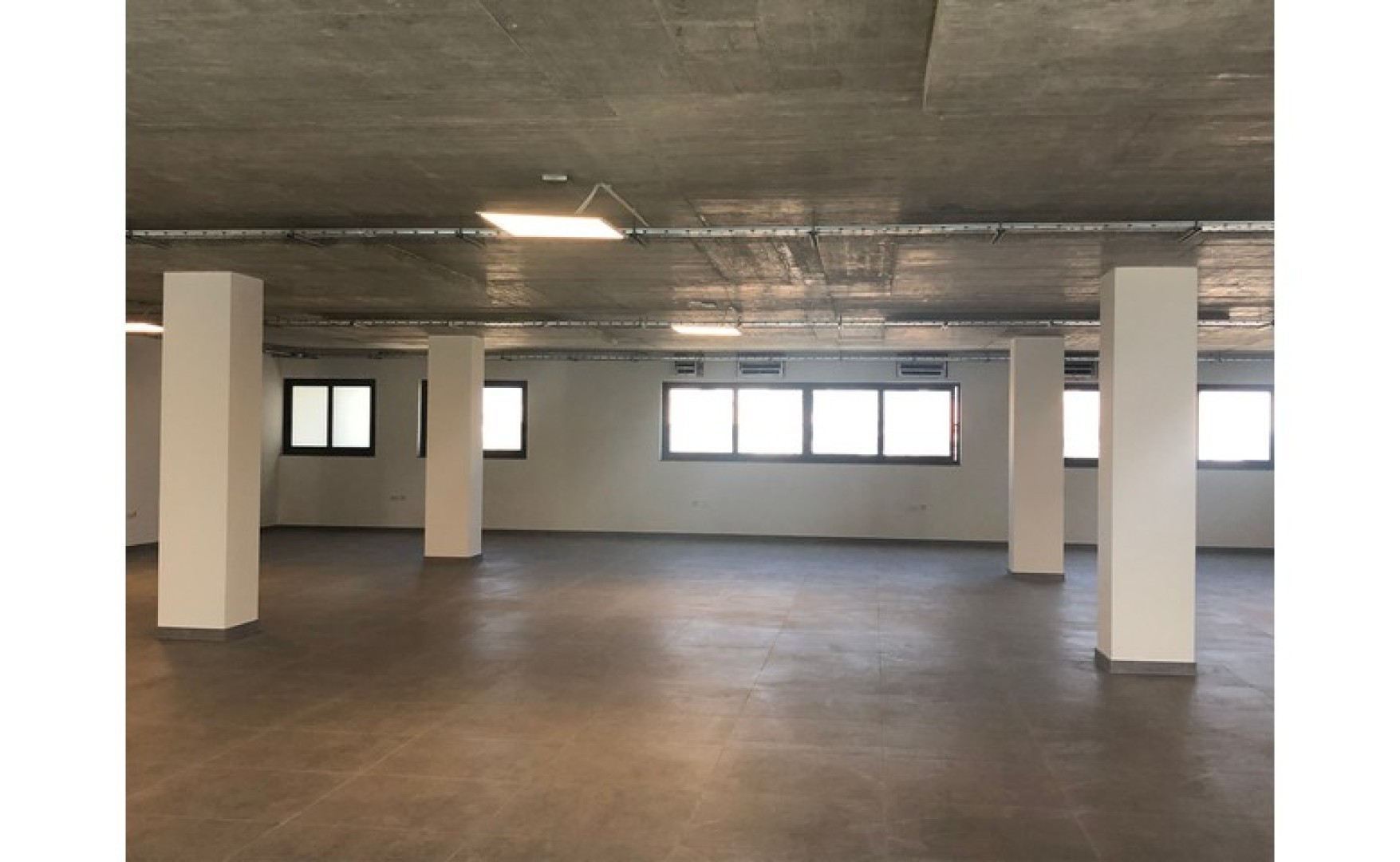 Office space for rent in Ta Xbiex that consists of 422 sqm